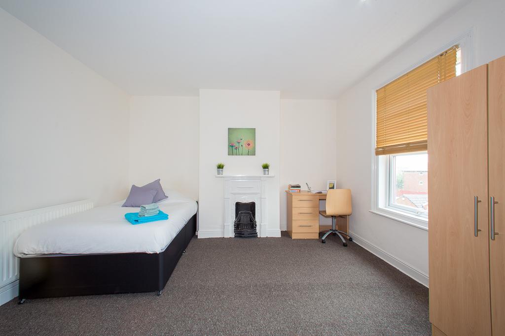 8 Hessle Avenue