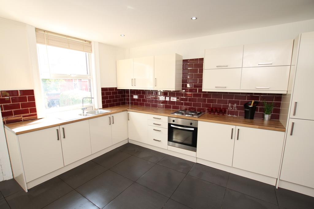 8 Hessle Terrace