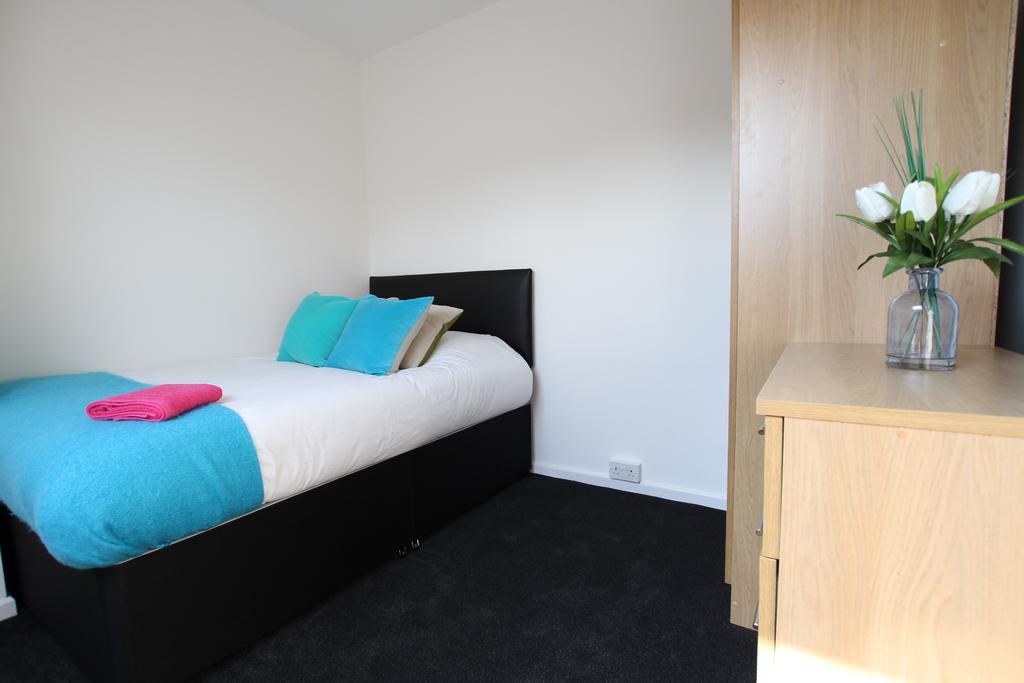 8 Hessle Terrace