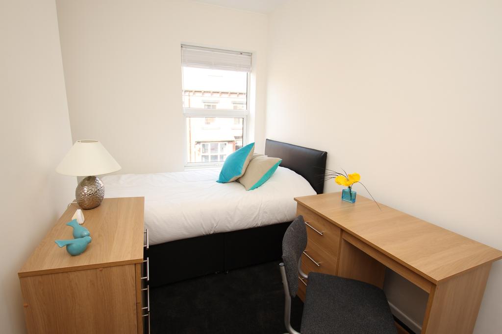 8 Hessle Terrace