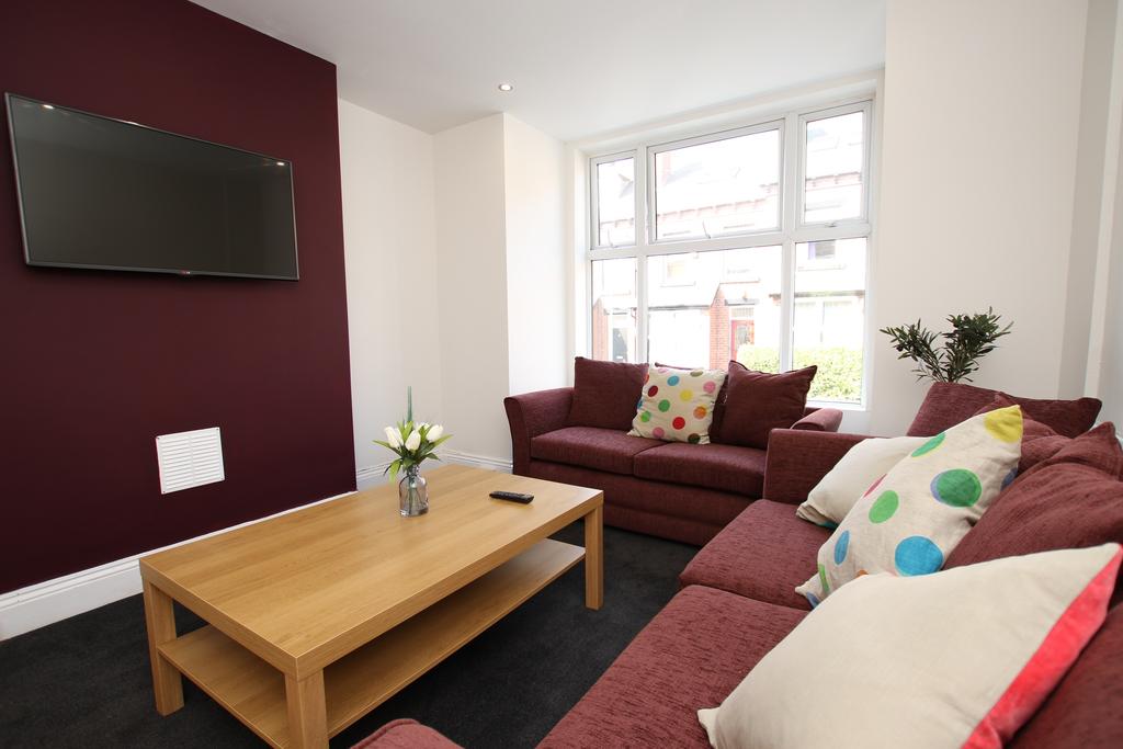 8 Hessle Terrace
