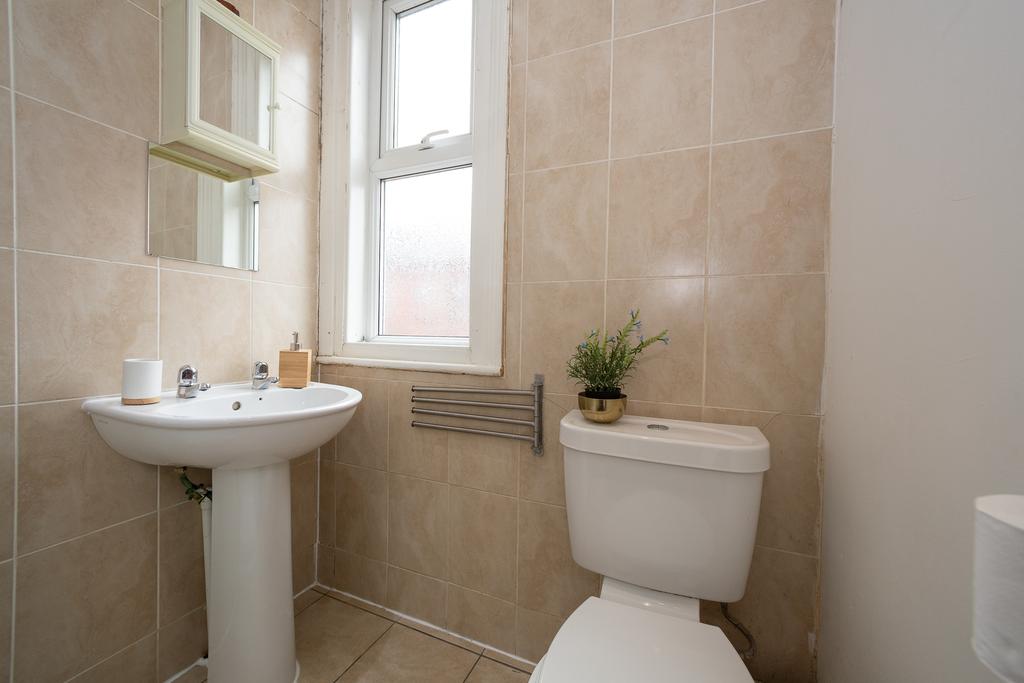 24 Hessle Terrace