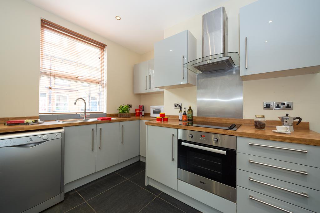 24 Hessle Terrace