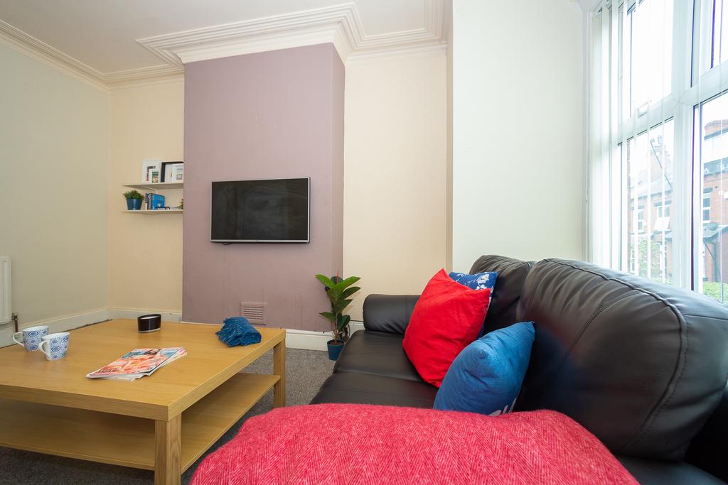 24 Hessle Terrace