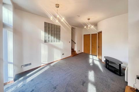 1 bedroom apartment to rent, Bridge End Lofts