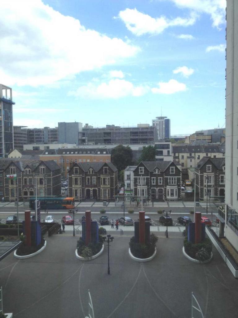 Apartment in Cardiff - View 2