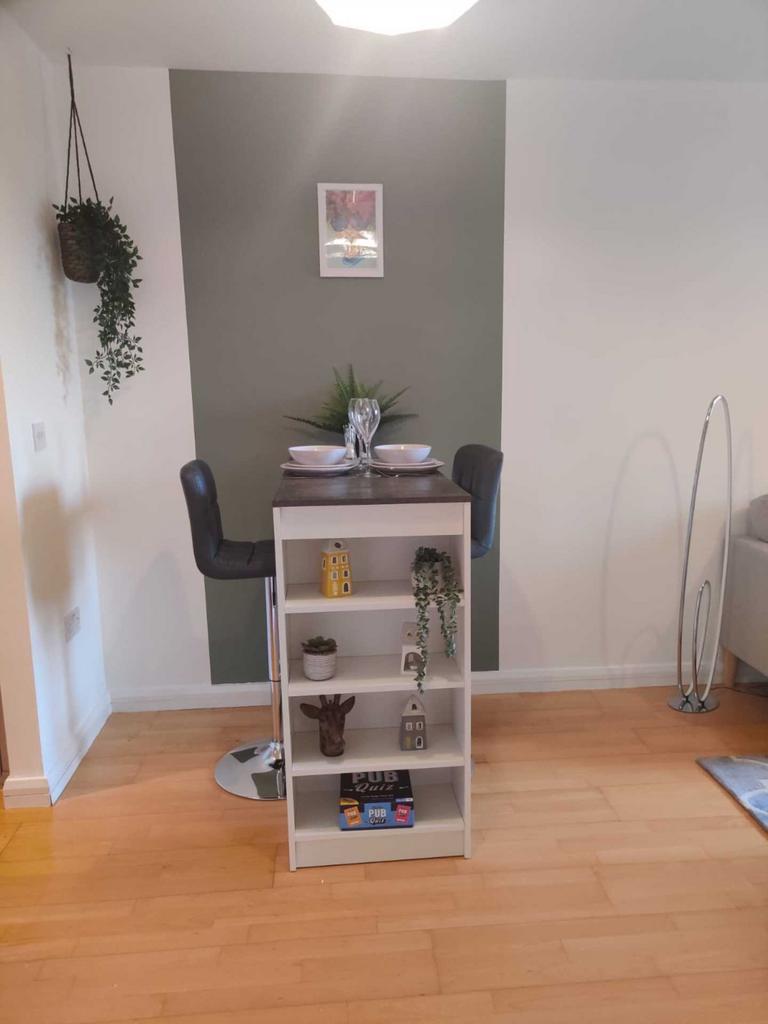 Apartment in Cardiff - More