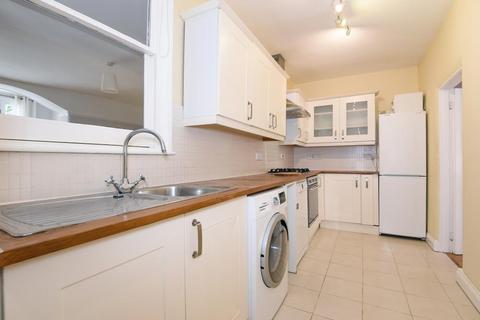 2 bedroom apartment to rent, Cardigan Road,  Richmond,  TW10