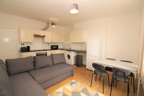 2 bedroom apartment to rent, New Cross Road, New Cross, SE14