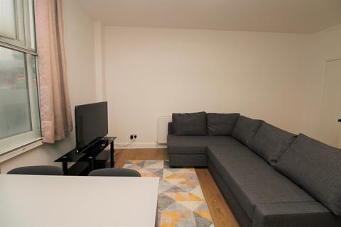 2 bedroom apartment to rent, New Cross Road, New Cross, SE14