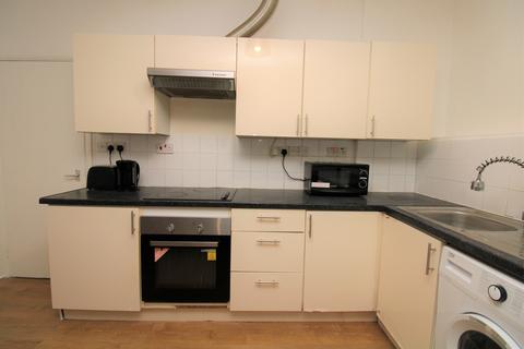 2 bedroom apartment to rent, New Cross Road, New Cross, SE14