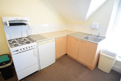 1 bedroom flat to rent, Pencisely Road,, Cardiff