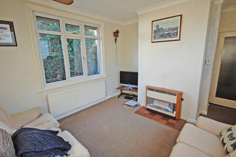 3 bedroom semi-detached bungalow for sale, Oxbarn Avenue, Bradmore, Wolverhampton WV3