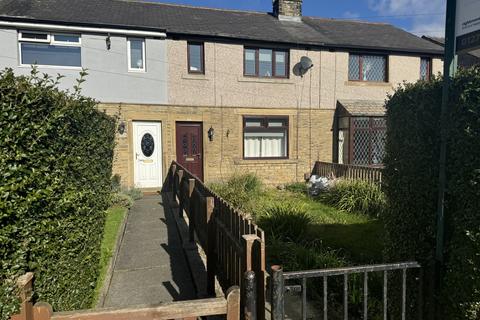 3 bedroom townhouse to rent, Bradford Road, Clayton, Bradford