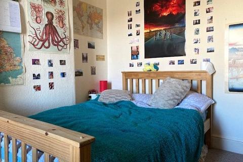 undefined, Caernarfon Road, Bangor, Gwynedd, LL57