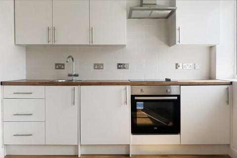 1 bedroom apartment to rent, Ermine Side, Bush Hill Park, Enfield