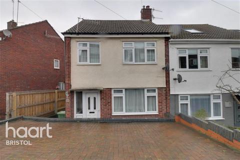 3 bedroom end of terrace house to rent - Crispin Way, Kingswood