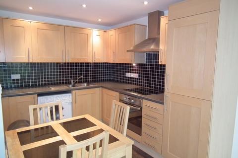 2 bedroom apartment to rent, Priory Mews, Southend On Sea SS2