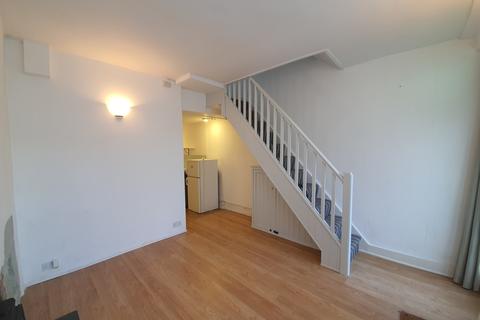 2 bedroom terraced house to rent - Victoria Square, Penzance