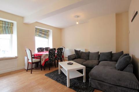 2 bedroom apartment for sale, St. Margarets Street, Bradford on Avon BA15