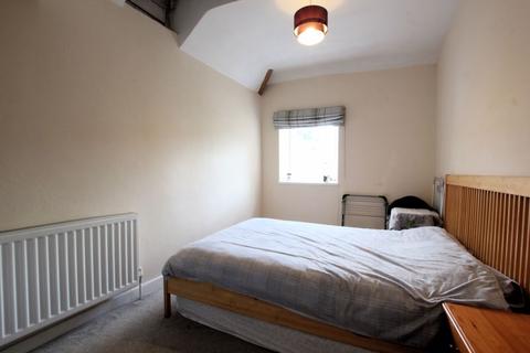2 bedroom apartment for sale, St. Margarets Street, Bradford on Avon BA15