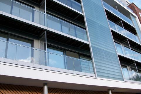 2 bedroom apartment to rent, Fleet Street, City Centre, L1