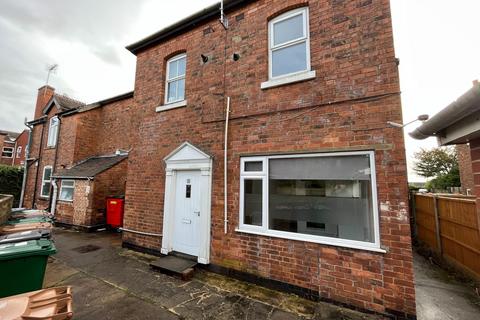 1 bedroom flat to rent, Market Street, Swadlincote, DE11