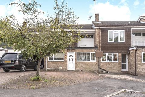 4 bedroom terraced house to rent, Fiona Close, Winchester, SO23