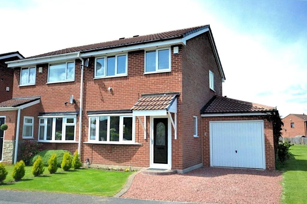 Wetherall Avenue, Yarm 3 bed semidetached house £149,950