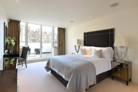 3 bedroom flat to rent, 11-13 Young Street, Kensington  W8