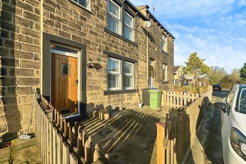 2 bedroom terraced house to rent, Lydgate Place, Pudsey LS28