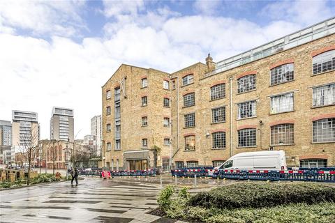 4 bedroom apartment for sale, Gowers Walk, London, E1