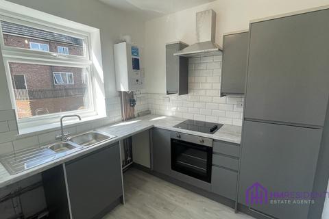 3 bedroom maisonette to rent, Wellington Street, Arthurs  Hill NE4