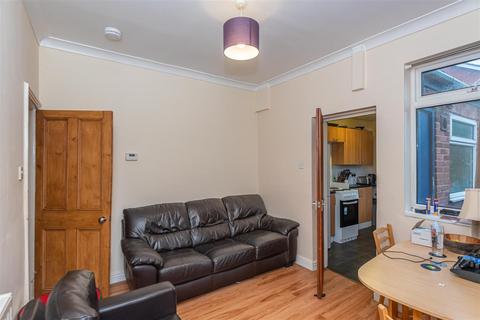 3 bedroom house to rent, Wellington Street, York