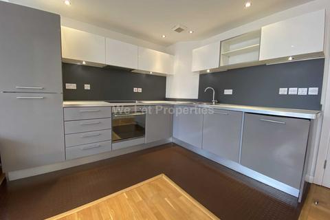 2 bedroom apartment to rent, Henry Street, Manchester M4