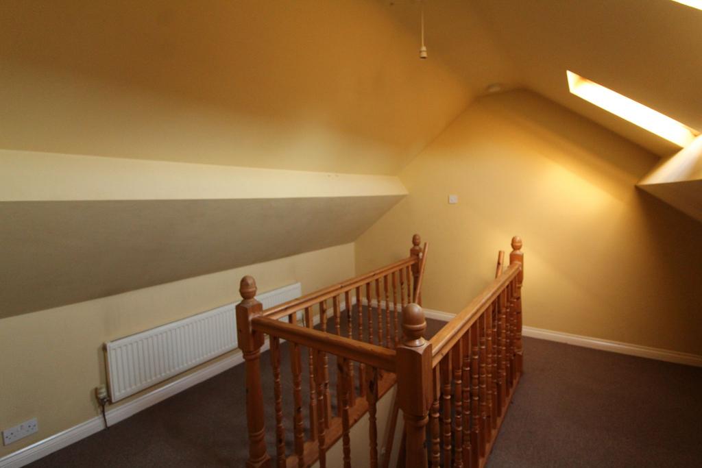Photograph 9