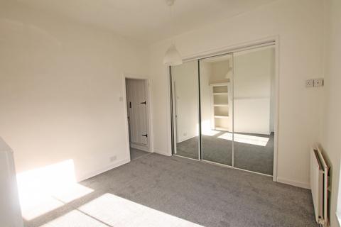 2 bedroom detached house to rent, Northgate, HU16