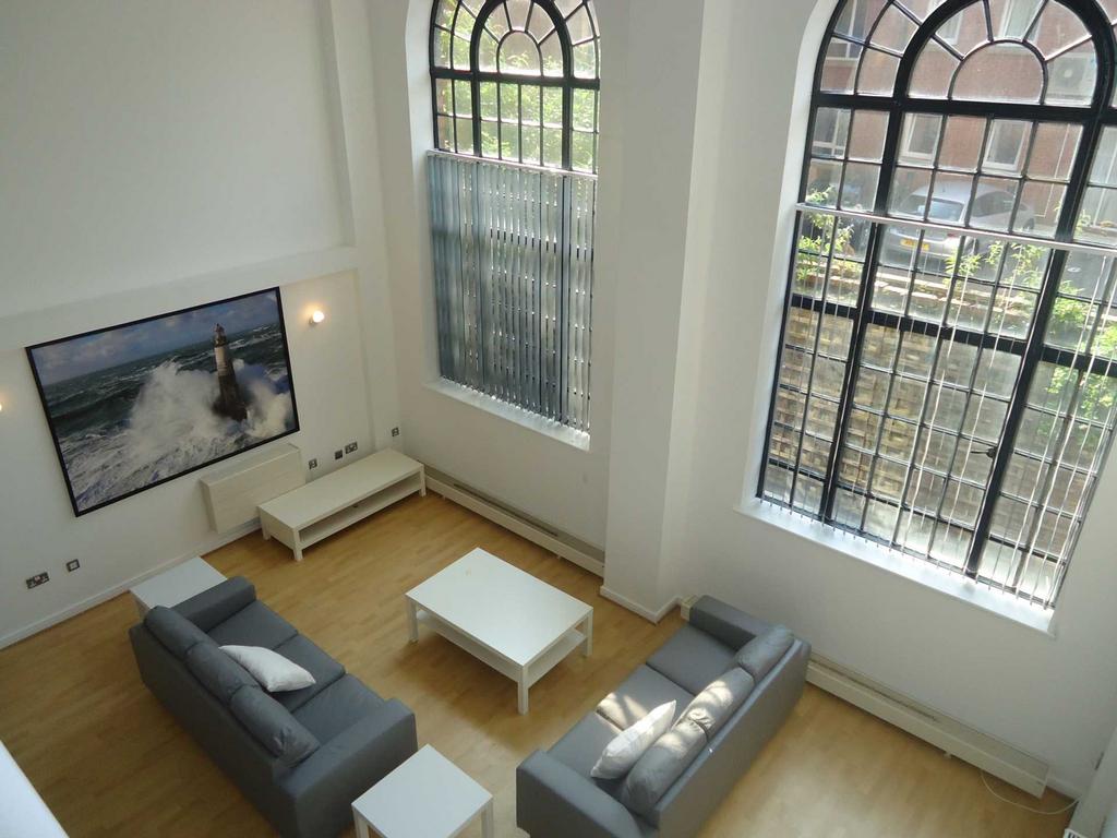 Hatton Garden, Liverpool 3 bed apartment to rent £1,300 pcm (£300 pw)