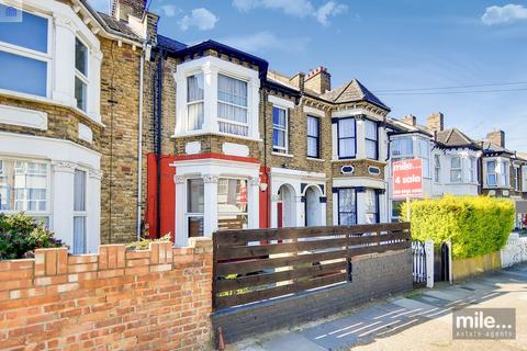 1 bedroom ground floor flat for sale, Tubbs Road, London NW10