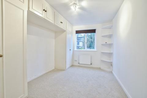 1 bedroom apartment to rent, Lichfield Gardens, Richmond