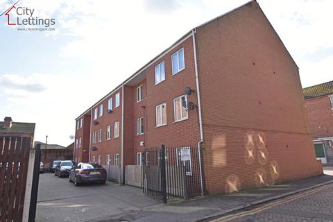 4 bedroom flat to rent, Radford Road, Hyson Green