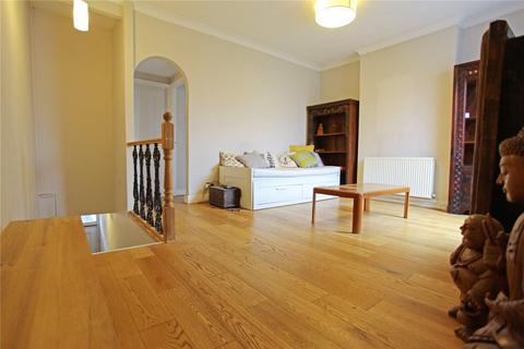 2 bedroom apartment to rent, Colless Road, London, N15