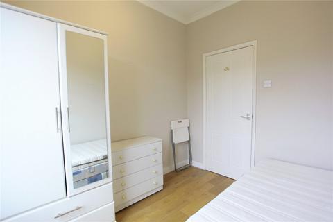 2 bedroom apartment to rent, Colless Road, London, N15