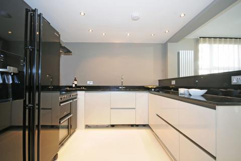 3 bedroom apartment to rent, St. Johns Wood Park, St John's Wood  NW8