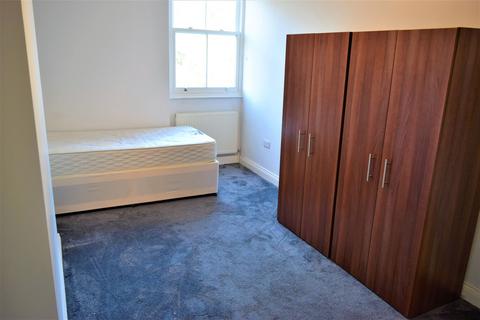 2 bedroom flat to rent, Aberdare Gardens, NW6