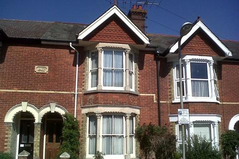 2 bedroom house share to rent, Beverley Road