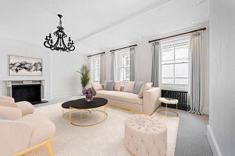 undefined, Ennismore Gardens, Knightsbridge, London