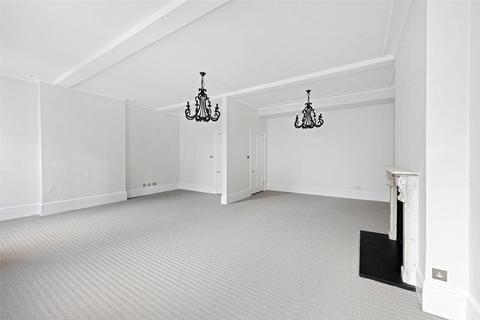 undefined, Ennismore Gardens, Knightsbridge, London