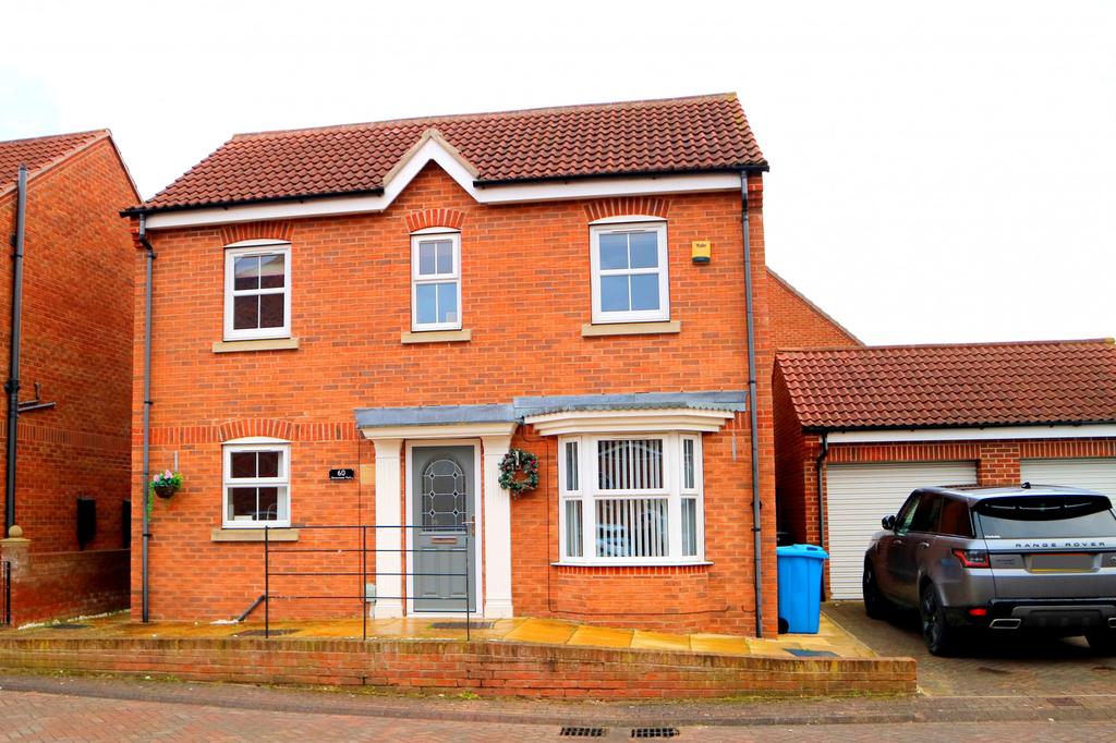 Shinewater Park, Kingswood, Hull, Yorkshire, HU7 4 bed detached house