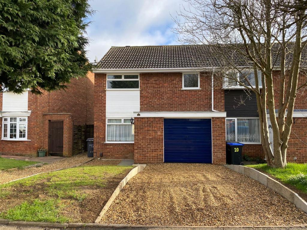 Cottingham Drive, Moulton, Northampton NN3 7LD 3 bed end of terrace